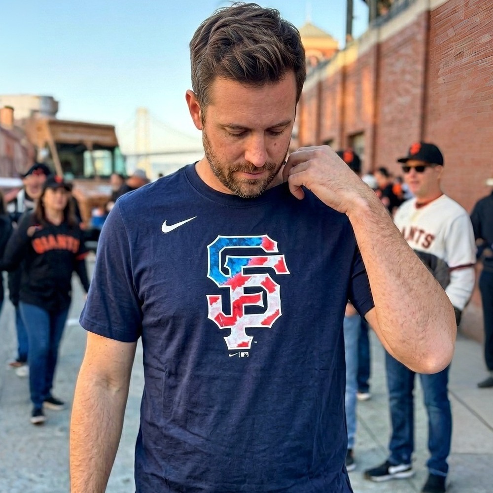 Nike San Francisco Giants T-Shirt Men Small Americana Logo MLB Baseball NWT